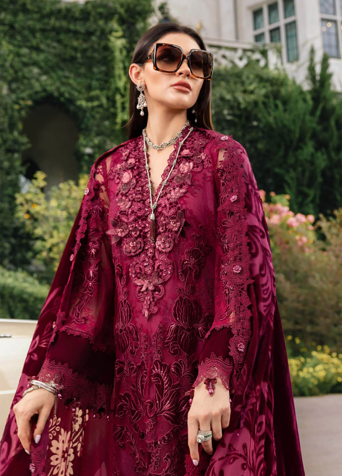 Luxe By Maria B Embroidered Chantilly 3 Piece Unstitched Suit MB25LW WL-1308 Luxe By Maria B Embroidered Chantilly 3 Piece Unstitched Suit MB25LW WL-1308