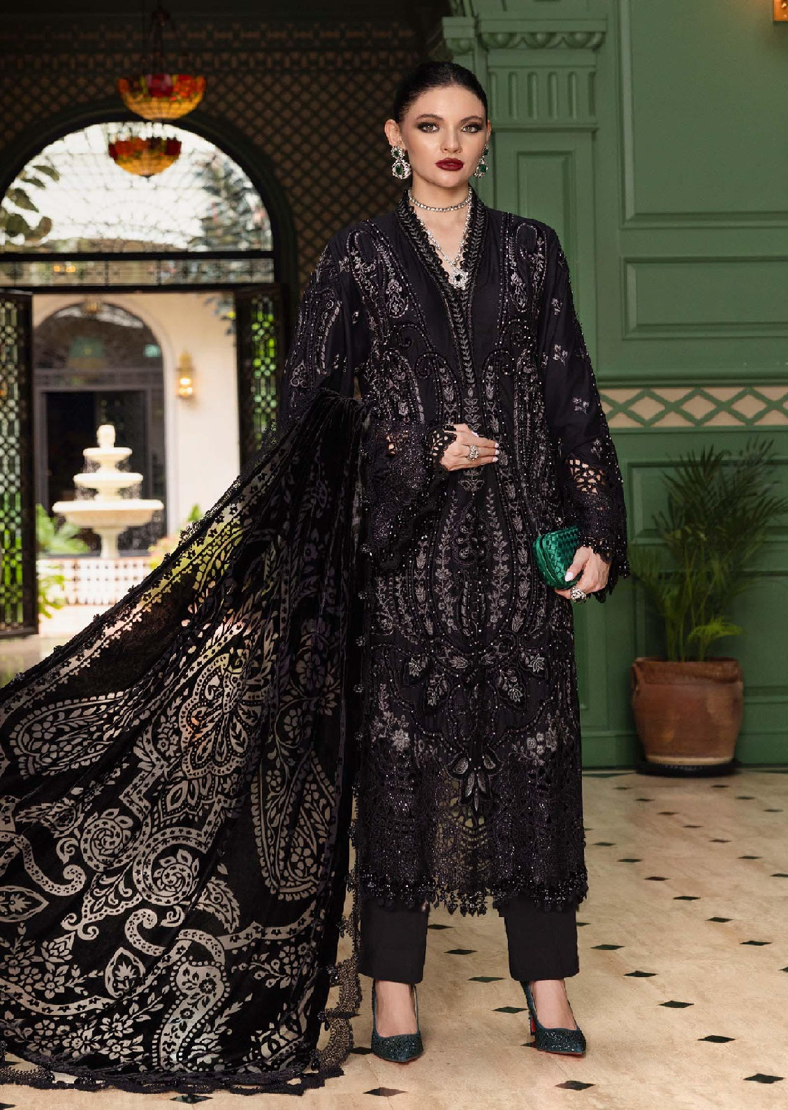 Luxe By Maria B Embroidered Linen 3 Piece Unstitched Suit MB25LW WL-1307 Luxe By Maria B Embroidered Linen 3 Piece Unstitched Suit MB25LW WL-1307