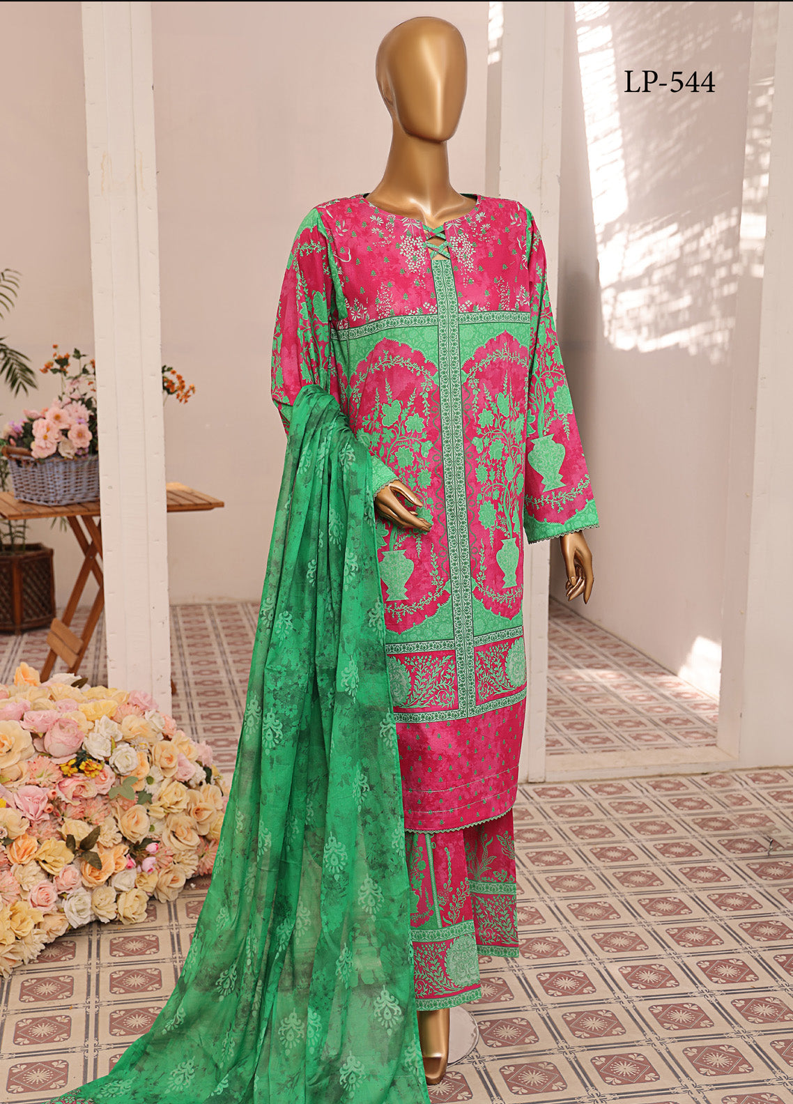 Luxe Prints By HZ Textile Printed Lawn 3 Piece Unstitched Suit HZ25LP LP-544 Luxe Prints By HZ Textile Printed Lawn 3 Piece Unstitched Suit HZ25LP LP-544