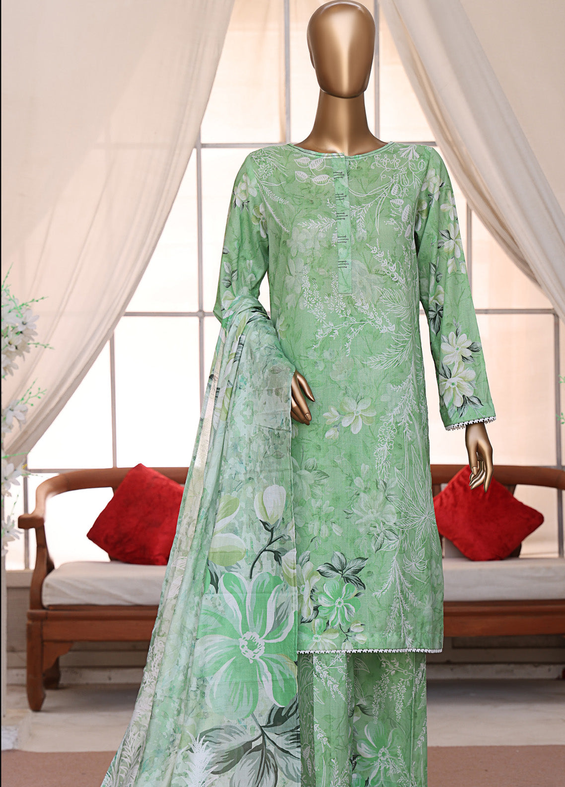 Luxe Prints By HZ Textile Printed Lawn 3 Piece Unstitched Suit HZ25LP LP-548 Luxe Prints By HZ Textile Printed Lawn 3 Piece Unstitched Suit HZ25LP LP-548