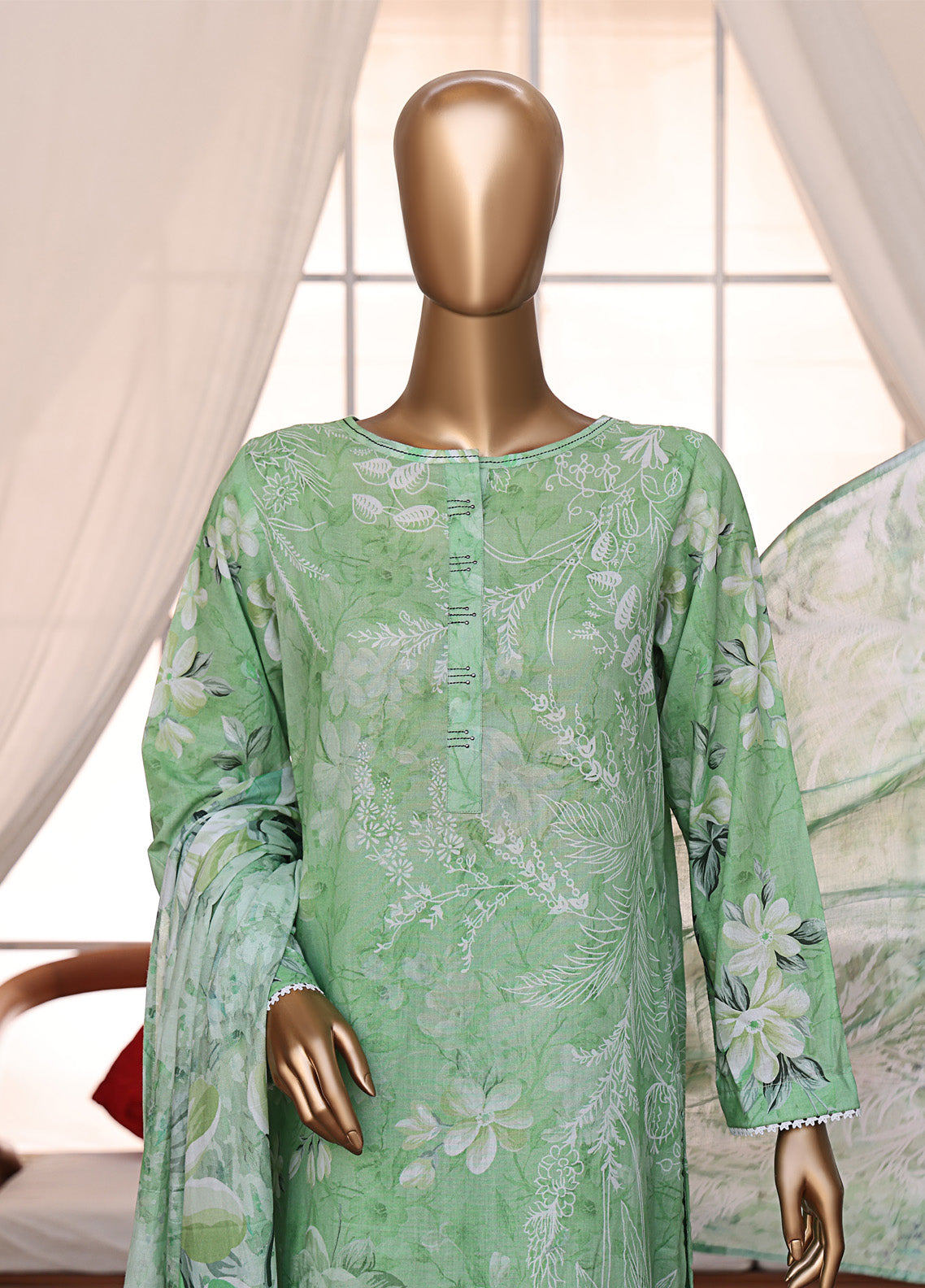 Luxe Prints By HZ Textile Printed Lawn 3 Piece Unstitched Suit HZ25LP LP-548 Luxe Prints By HZ Textile Printed Lawn 3 Piece Unstitched Suit HZ25LP LP-548