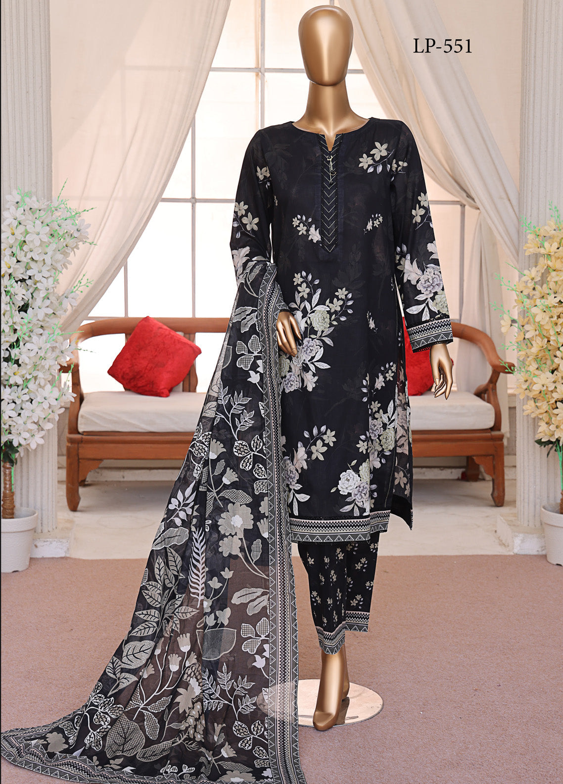 Luxe Prints By HZ Textile Printed Lawn 3 Piece Unstitched Suit HZ25LP LP-551 Luxe Prints By HZ Textile Printed Lawn 3 Piece Unstitched Suit HZ25LP LP-551