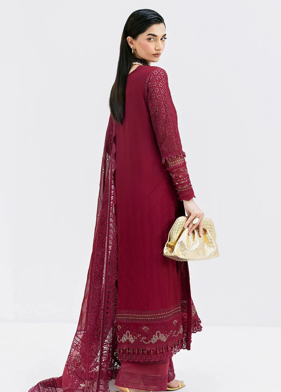 Luxe Serene By Imrozia Embroidered Georgette 3 Piece Unstitched Suit IM25LS D-S-1089 SCARLET Luxe Serene By Imrozia Embroidered Georgette 3 Piece Unstitched Suit IM25LS D-S-1089 SCARLET