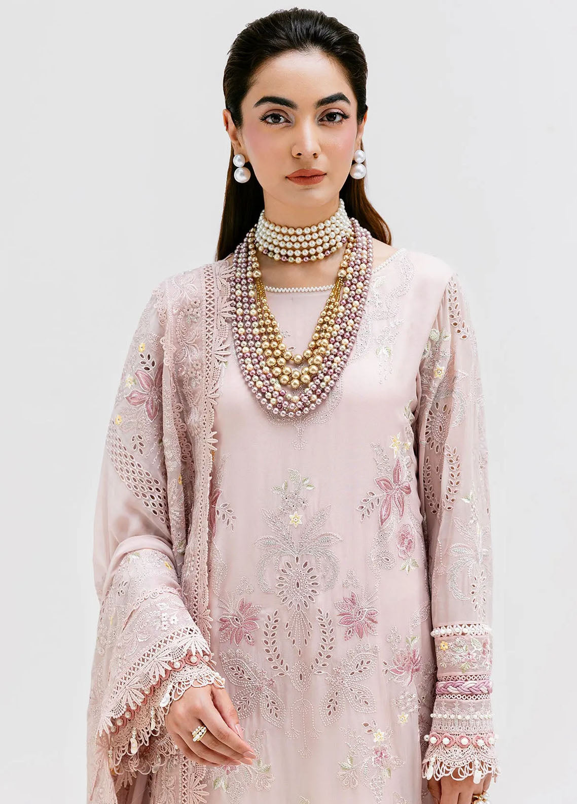 Luxe Serene By Imrozia Embroidered Georgette 3 Piece Unstitched Suit IM25LS D-S-1090 LAVENDER Luxe Serene By Imrozia Embroidered Georgette 3 Piece Unstitched Suit IM25LS D-S-1090 LAVENDER