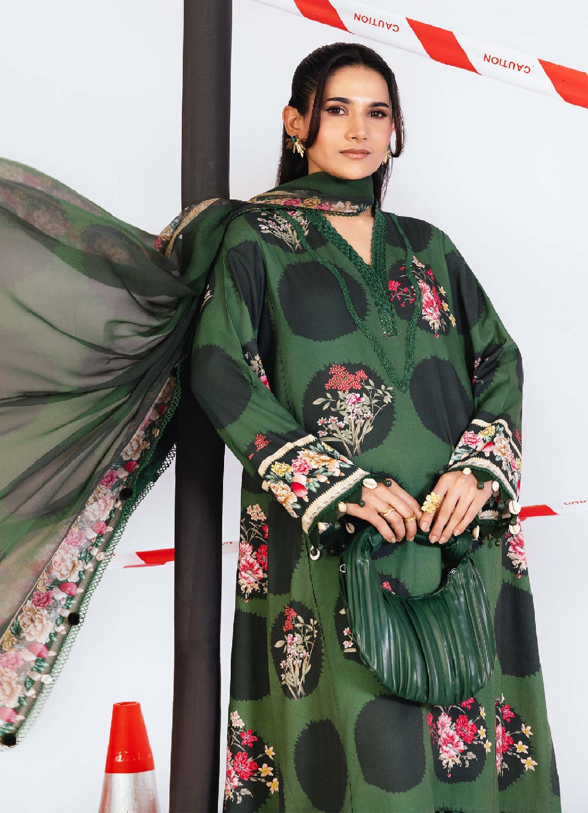 M Basic By Maria B Printed Marina Twill Suits Unstitched 3 Piece - MB25WU MB-CUS25-1107A M Basic By Maria B Printed Marina Twill Suits Unstitched 3 Piece - MB25WU MB-CUS25-1107A