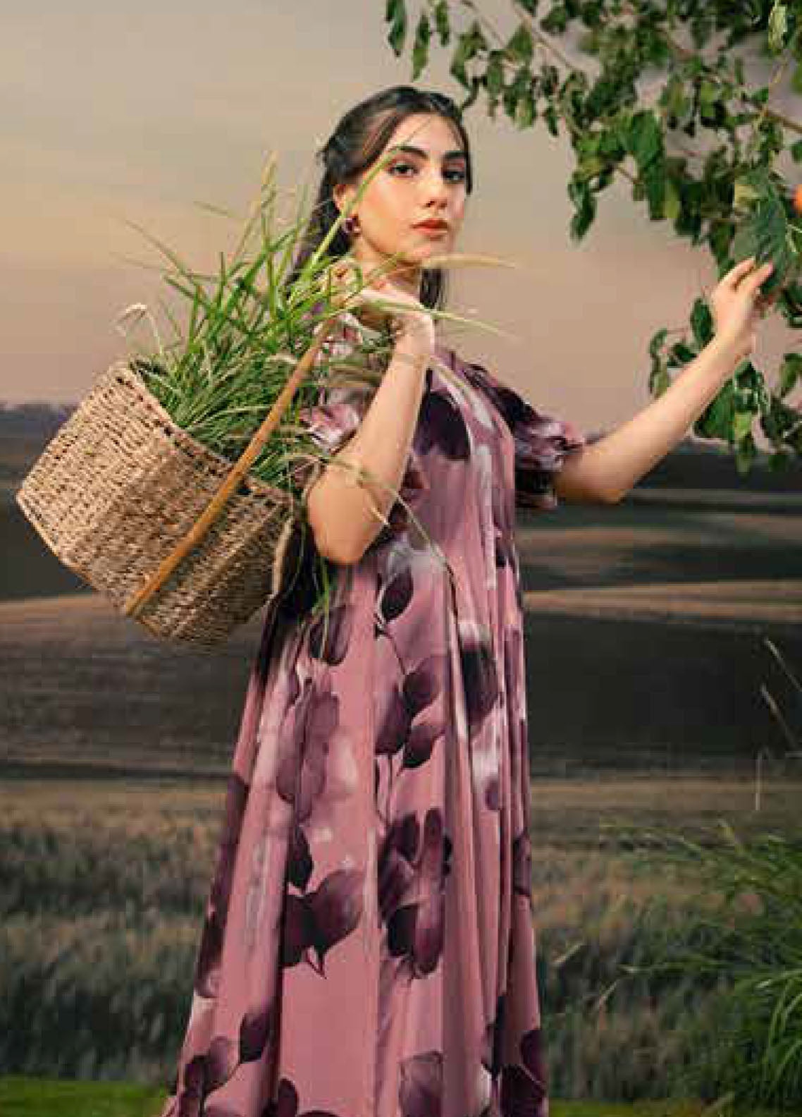 M Basic Fall Comes Home By Maria B Printed Lawn 3 Piece Unstitched Suit MB25FCH D-PFUS-1A M Basic Fall Comes Home By Maria B Printed Lawn 3 Piece Unstitched Suit MB25FCH D-PFUS-1A