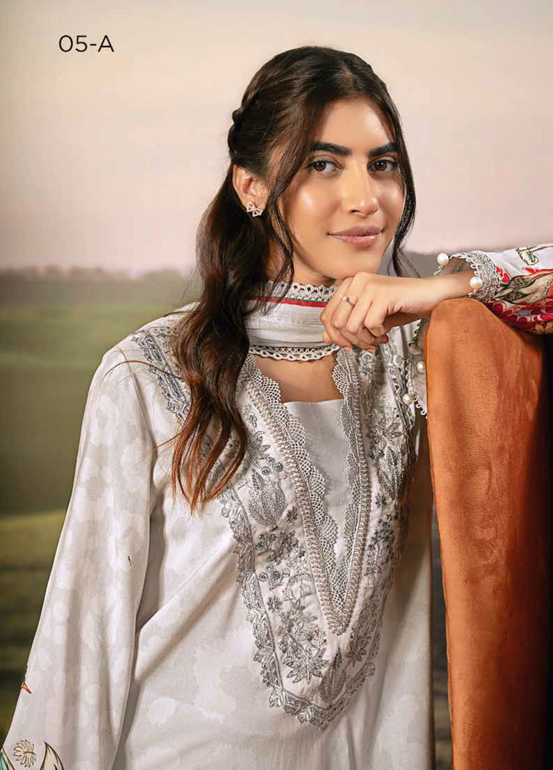 M Basic Fall Comes Home By Maria B Printed Lawn 3 Piece Unstitched Suit MB25FCH D-PFUS-5A M Basic Fall Comes Home By Maria B Printed Lawn 3 Piece Unstitched Suit MB25FCH D-PFUS-5A
