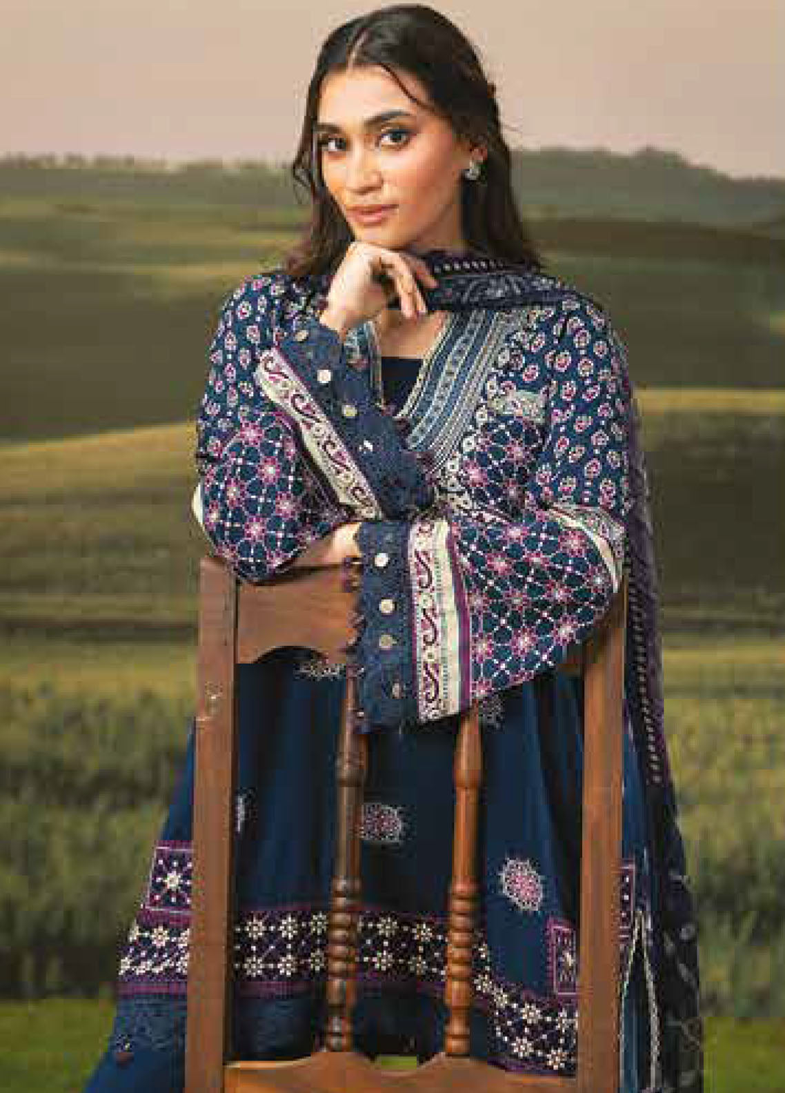 M Basic Fall Comes Home By Maria B Printed Lawn 3 Piece Unstitched Suit MB25FCH D-PFUS-9B M Basic Fall Comes Home By Maria B Printed Lawn 3 Piece Unstitched Suit MB25FCH D-PFUS-9B