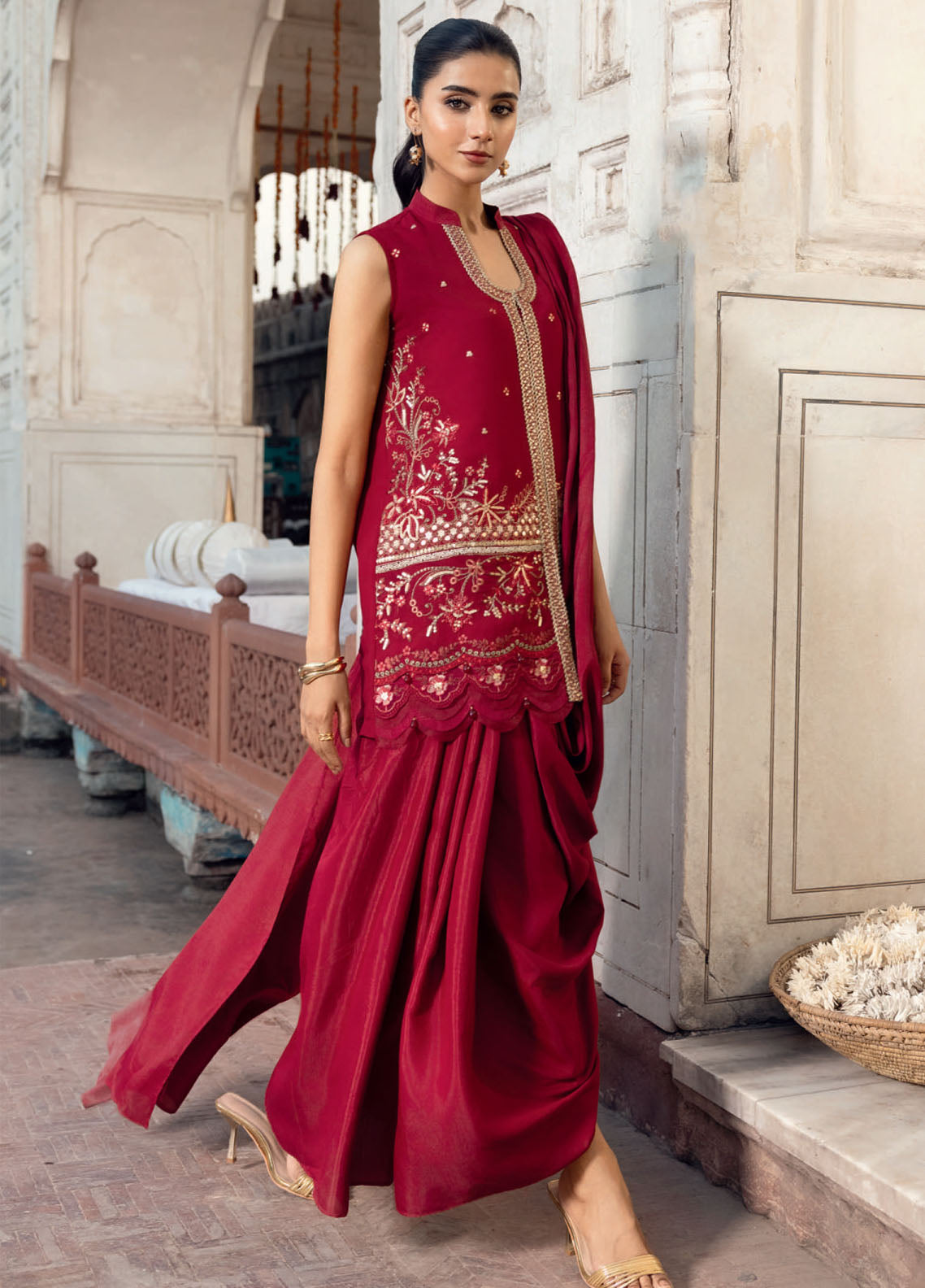 M Basics By Maria B Festive Embroidered Chiffon 4 Piece Unstitched Suit MB25MBSF D-FUS-808 M Basics By Maria B Festive Embroidered Chiffon 4 Piece Unstitched Suit MB25MBSF D-FUS-808