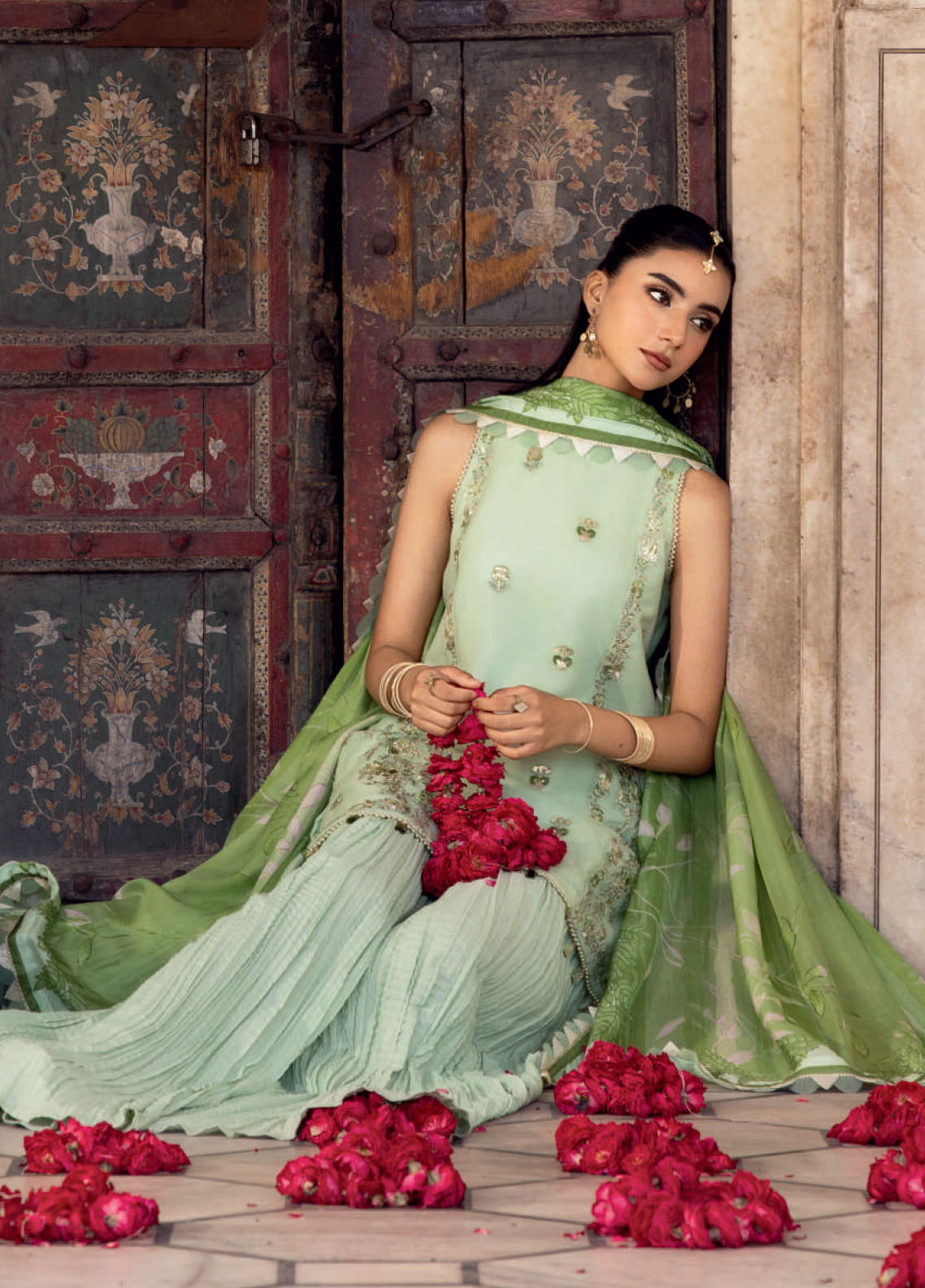 M Basics By Maria B Festive Embroidered Net 4 Piece Unstitched Suit MB25MBSF D-FUS-801 M Basics By Maria B Festive Embroidered Net 4 Piece Unstitched Suit MB25MBSF D-FUS-801