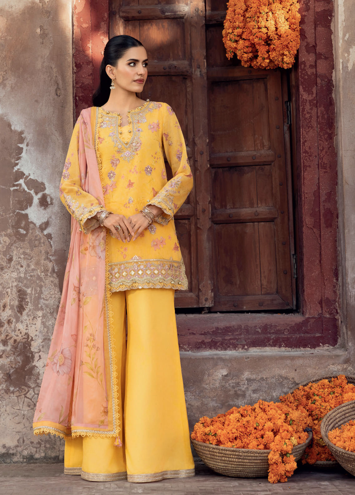 M Basics By Maria B Festive Embroidered Net 4 Piece Unstitched Suit MB25MBSF D-FUS-804 M Basics By Maria B Festive Embroidered Net 4 Piece Unstitched Suit MB25MBSF D-FUS-804