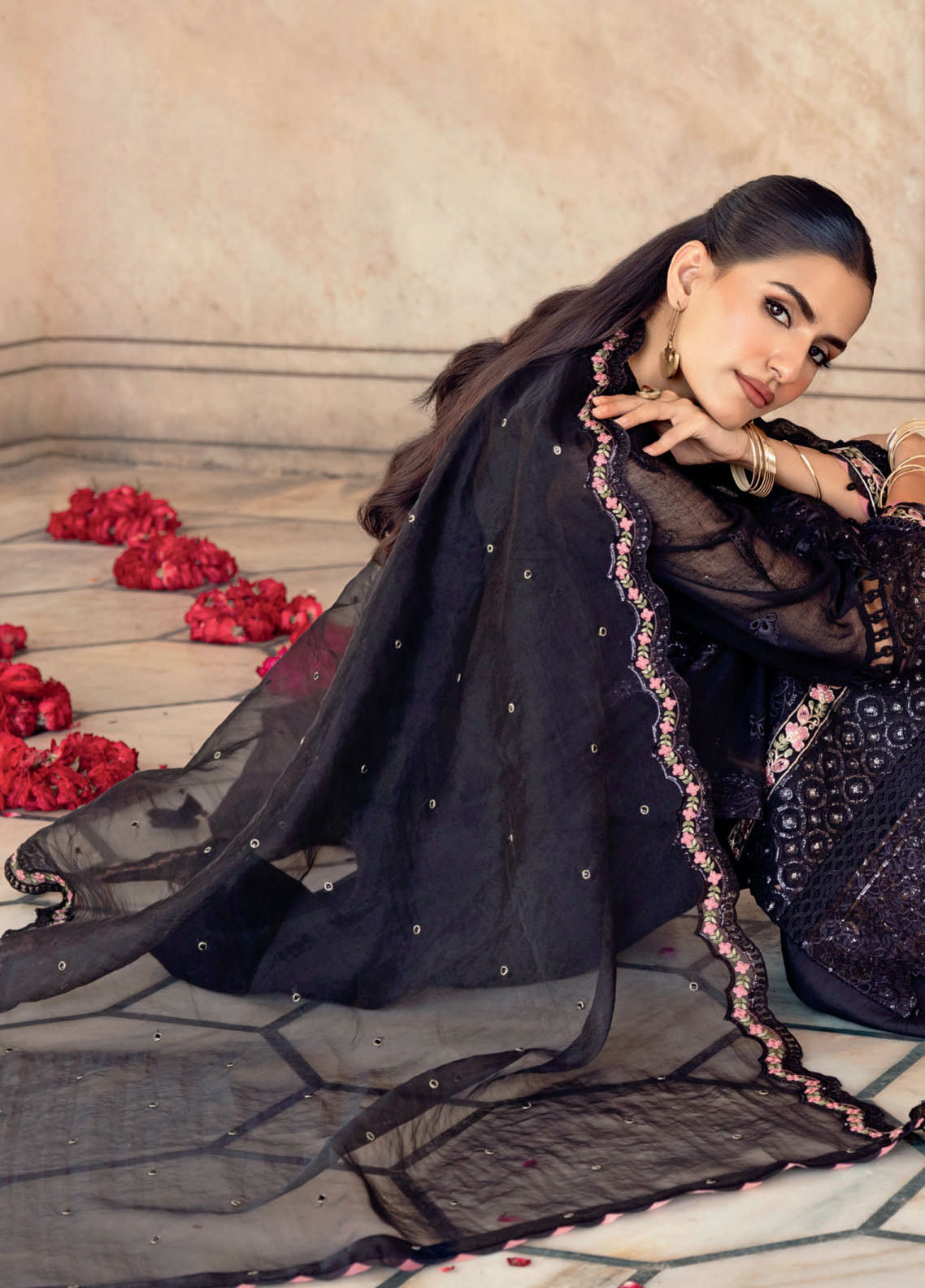 M Basics By Maria B Festive Embroidered Net 4 Piece Unstitched Suit MB25MBSF D-FUS-806 M Basics By Maria B Festive Embroidered Net 4 Piece Unstitched Suit MB25MBSF D-FUS-806