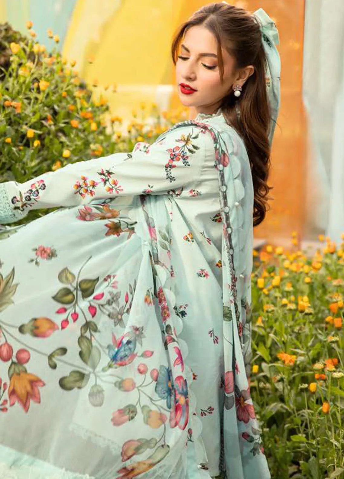 M Basics By Maria B Printed Lawn 3 Piece Unstitched Suit MB25MBL D-09 B M Basics By Maria B Printed Lawn 3 Piece Unstitched Suit MB25MBL D-09 B