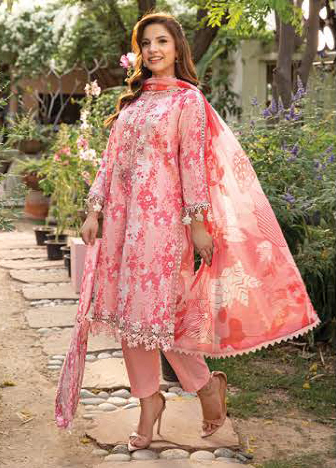 M Basics Eid Edit-II By Maria B Embroidered Lawn 3 Piece Unstitched Suit MB25EE-II D-10B M Basics Eid Edit-II By Maria B Embroidered Lawn 3 Piece Unstitched Suit MB25EE-II D-10B