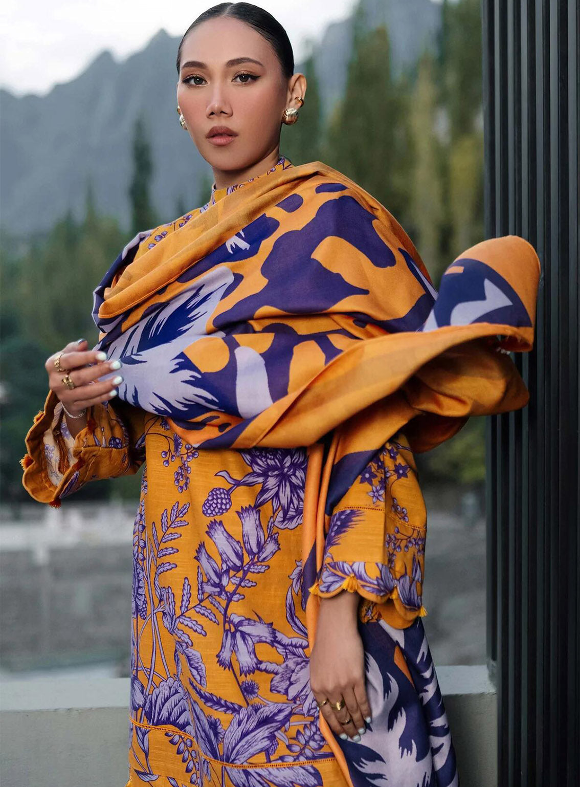 M Basics Mirage By Maria B Printed Khaddar 3 Piece Unstitched Suit MB24MBM D-01A M Basics Mirage By Maria B Printed Khaddar 3 Piece Unstitched Suit MB24MBM D-01A