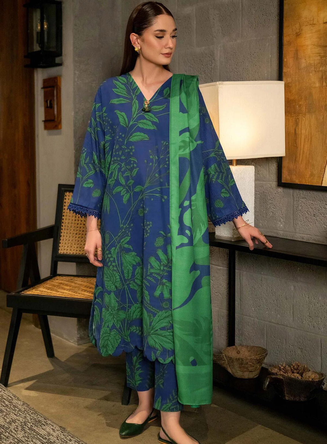 M Basics Mirage By Maria B Printed Khaddar 3 Piece Unstitched Suit MB24MBM D-01B M Basics Mirage By Maria B Printed Khaddar 3 Piece Unstitched Suit MB24MBM D-01B