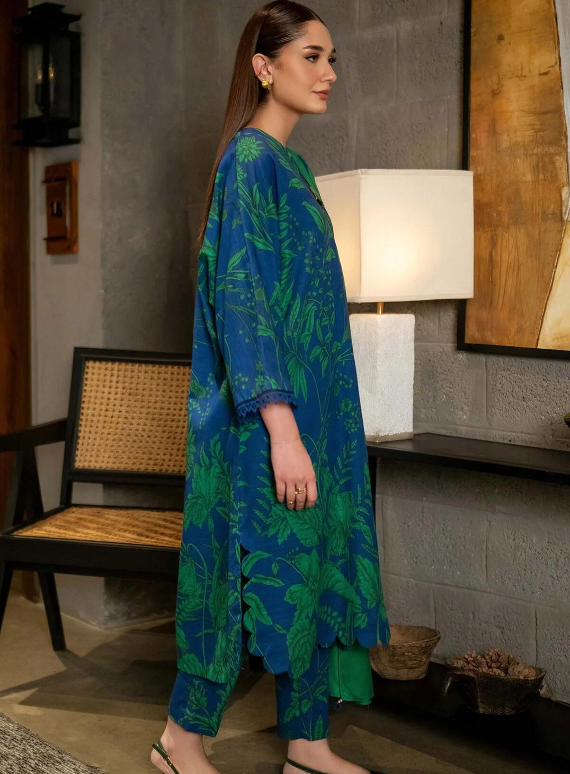 M Basics Mirage By Maria B Printed Khaddar 3 Piece Unstitched Suit MB24MBM D-01B M Basics Mirage By Maria B Printed Khaddar 3 Piece Unstitched Suit MB24MBM D-01B