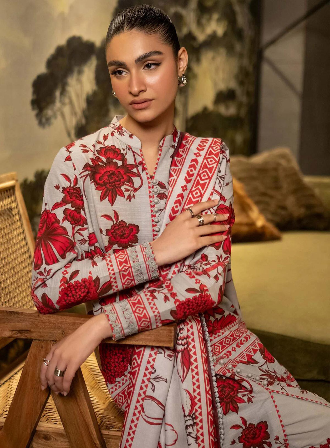 M Basics Mirage By Maria B Printed Khaddar 3 Piece Unstitched Suit MB24MBM D-03A M Basics Mirage By Maria B Printed Khaddar 3 Piece Unstitched Suit MB24MBM D-03A