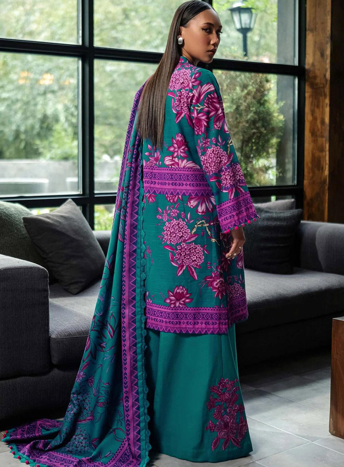 M Basics Mirage By Maria B Printed Khaddar 3 Piece Unstitched Suit MB24MBM D-03B M Basics Mirage By Maria B Printed Khaddar 3 Piece Unstitched Suit MB24MBM D-03B