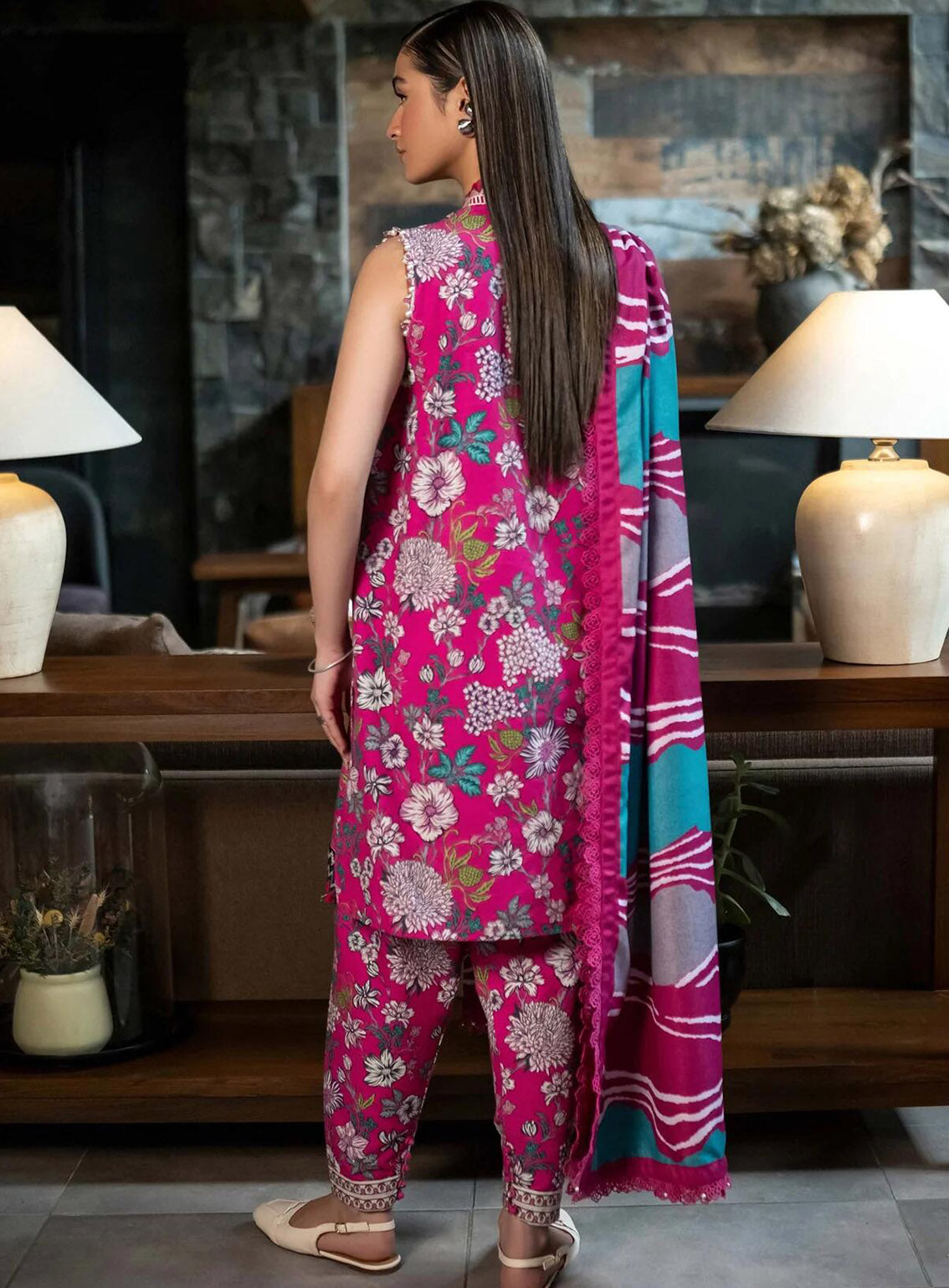 M Basics Mirage By Maria B Printed Khaddar 3 Piece Unstitched Suit MB24MBM D-04A M Basics Mirage By Maria B Printed Khaddar 3 Piece Unstitched Suit MB24MBM D-04A