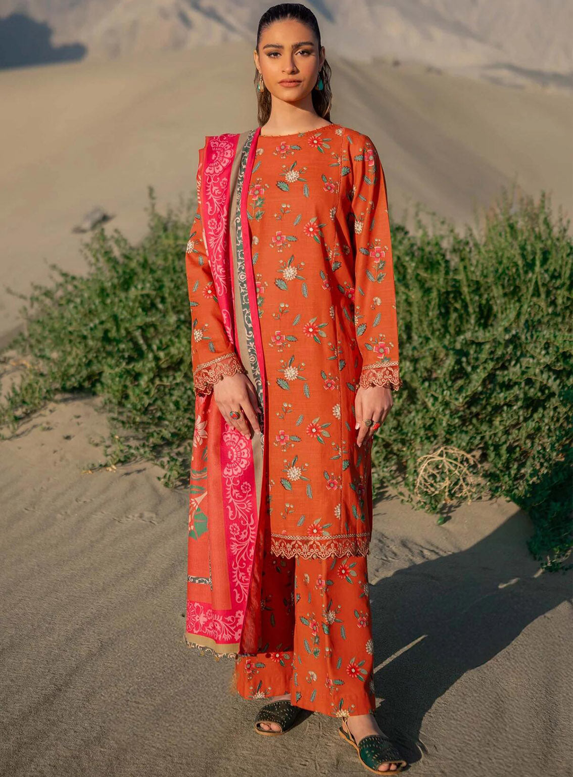 M Basics Mirage By Maria B Printed Khaddar 3 Piece Unstitched Suit MB24MBM D-05B M Basics Mirage By Maria B Printed Khaddar 3 Piece Unstitched Suit MB24MBM D-05B