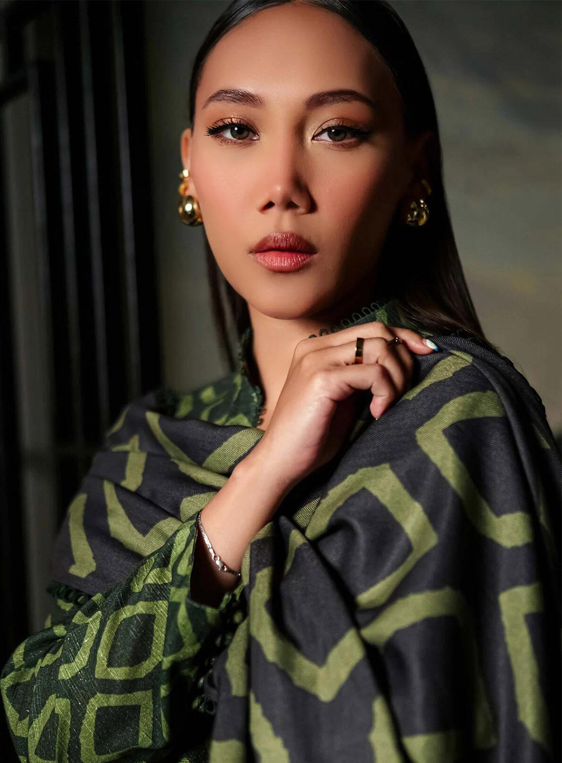 M Basics Mirage By Maria B Printed Khaddar 3 Piece Unstitched Suit MB24MBM D-06A M Basics Mirage By Maria B Printed Khaddar 3 Piece Unstitched Suit MB24MBM D-06A