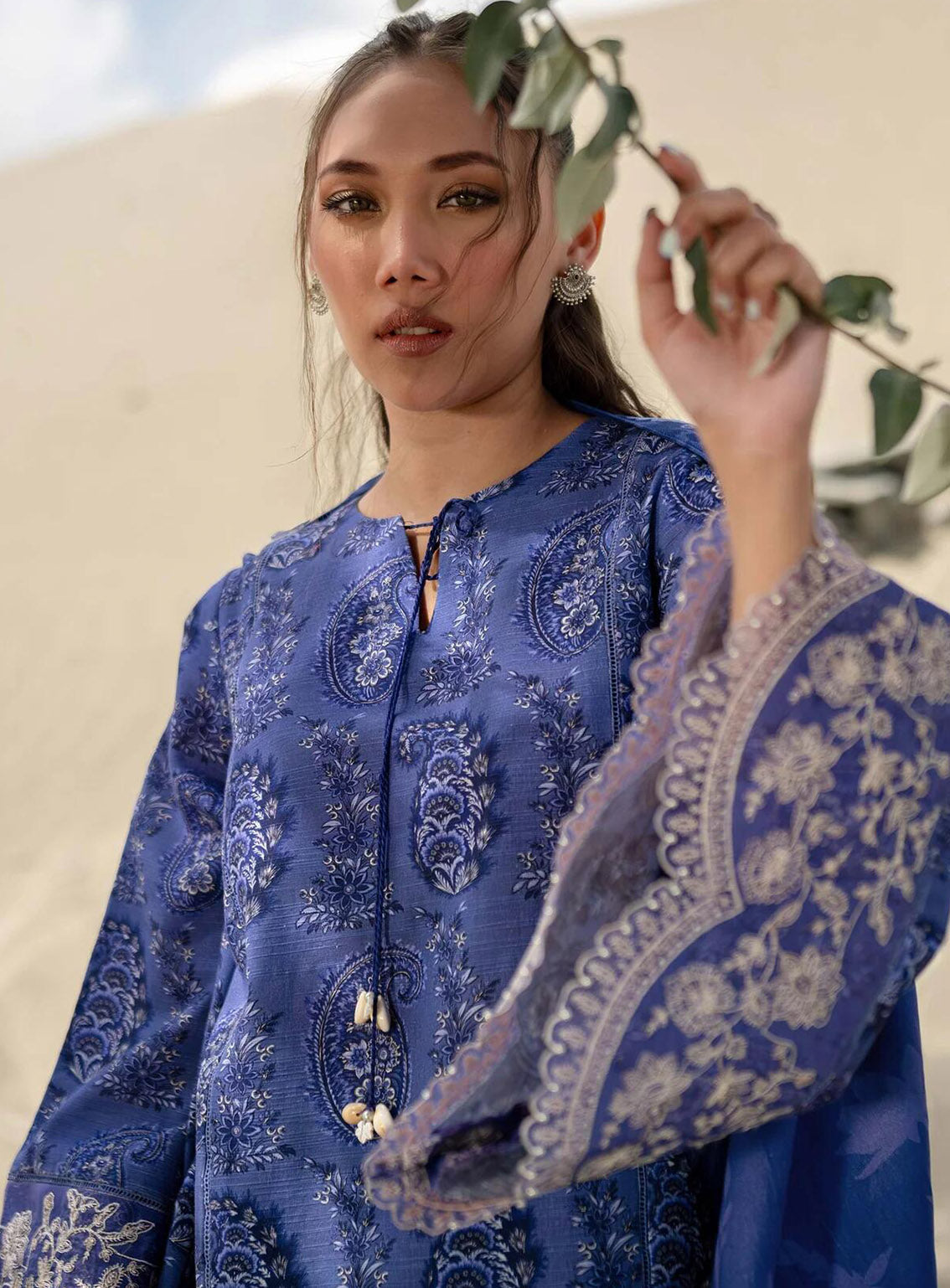 M Basics Mirage By Maria B Printed Khaddar 3 Piece Unstitched Suit MB24MBM D-08A M Basics Mirage By Maria B Printed Khaddar 3 Piece Unstitched Suit MB24MBM D-08A