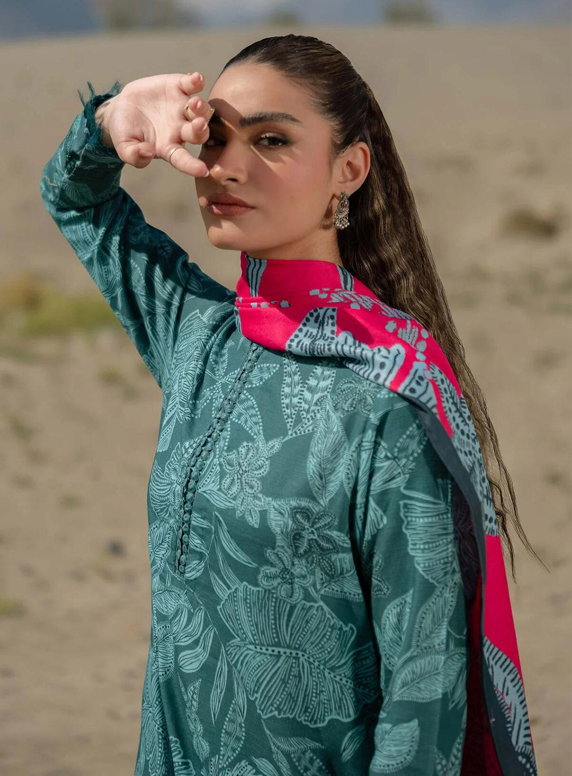 M Basics Mirage By Maria B Printed Khaddar 3 Piece Unstitched Suit MB24MBM D-09B M Basics Mirage By Maria B Printed Khaddar 3 Piece Unstitched Suit MB24MBM D-09B