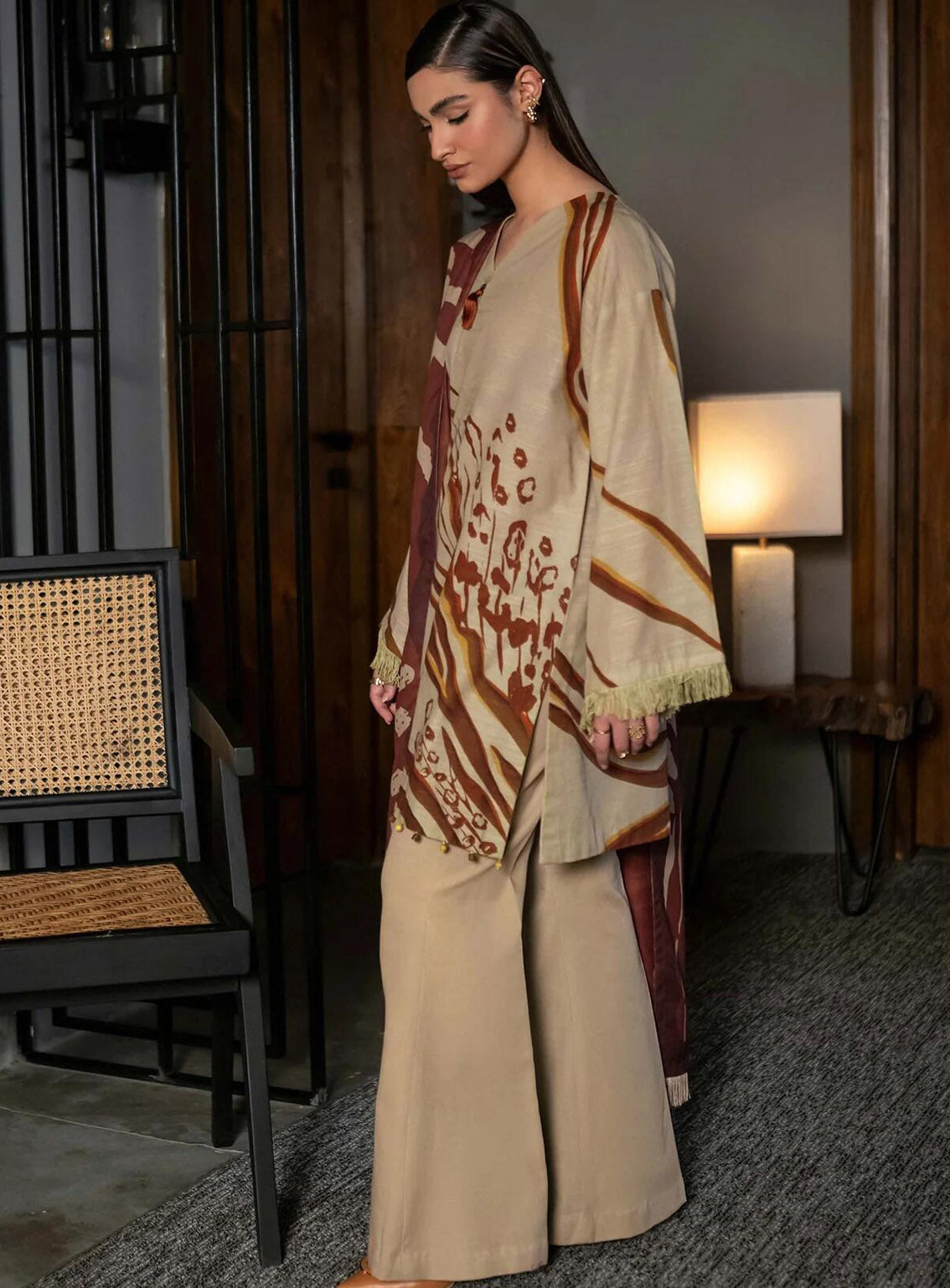 M Basics Mirage By Maria B Printed Khaddar 3 Piece Unstitched Suit MB24MBM D-10A M Basics Mirage By Maria B Printed Khaddar 3 Piece Unstitched Suit MB24MBM D-10A