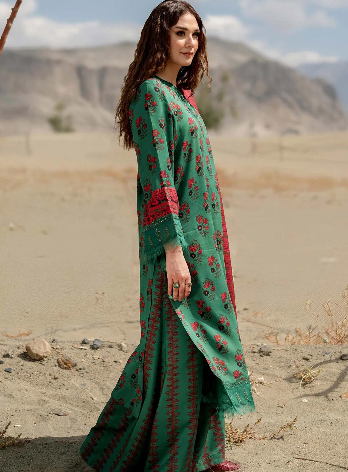 M Basics Mirage By Maria B Printed Linen 3 Piece Unstitched Suit MB24MBM D-02B M Basics Mirage By Maria B Printed Linen 3 Piece Unstitched Suit MB24MBM D-02B