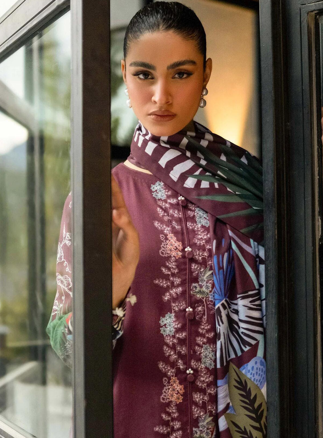 M Basics Mirage By Maria B Printed Linen 3 Piece Unstitched Suit MB24MBM D-12A M Basics Mirage By Maria B Printed Linen 3 Piece Unstitched Suit MB24MBM D-12A