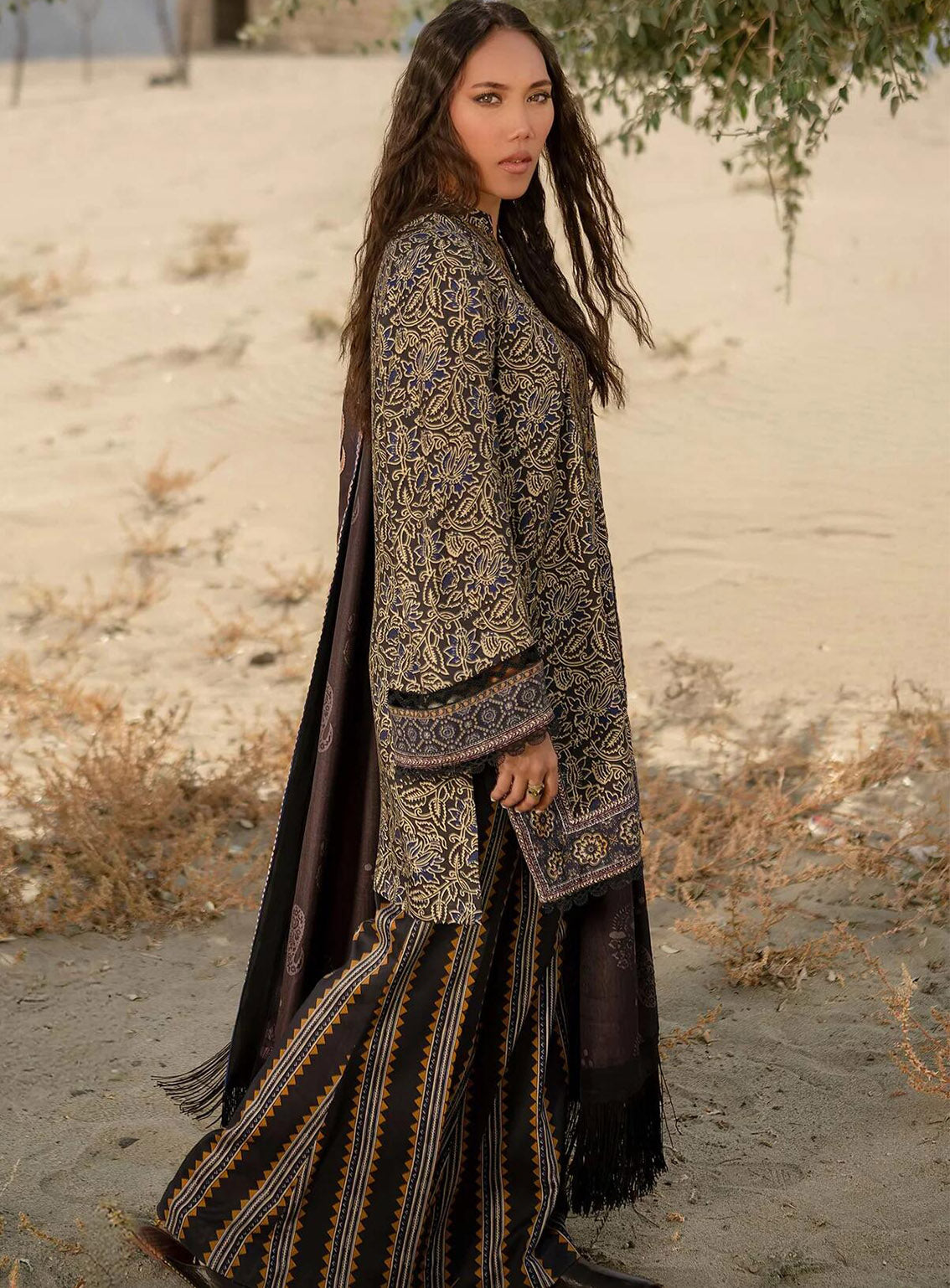 M Basics Mirage By Maria B Printed Marina 3 Piece Unstitched Suit MB24MBM D-11A M Basics Mirage By Maria B Printed Marina 3 Piece Unstitched Suit MB24MBM D-11A