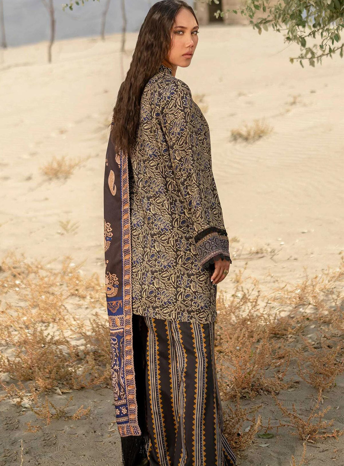 M Basics Mirage By Maria B Printed Marina 3 Piece Unstitched Suit MB24MBM D-11A M Basics Mirage By Maria B Printed Marina 3 Piece Unstitched Suit MB24MBM D-11A