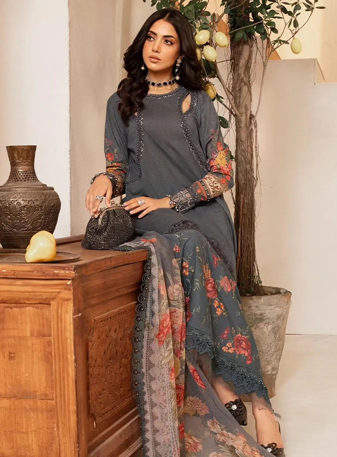 M Prints By Maria B Eid Embroidered Lawn 3 Piece Unstitched Suit MB24E2 2B M Prints By Maria B Eid Embroidered Lawn 3 Piece Unstitched Suit MB24E2 2B