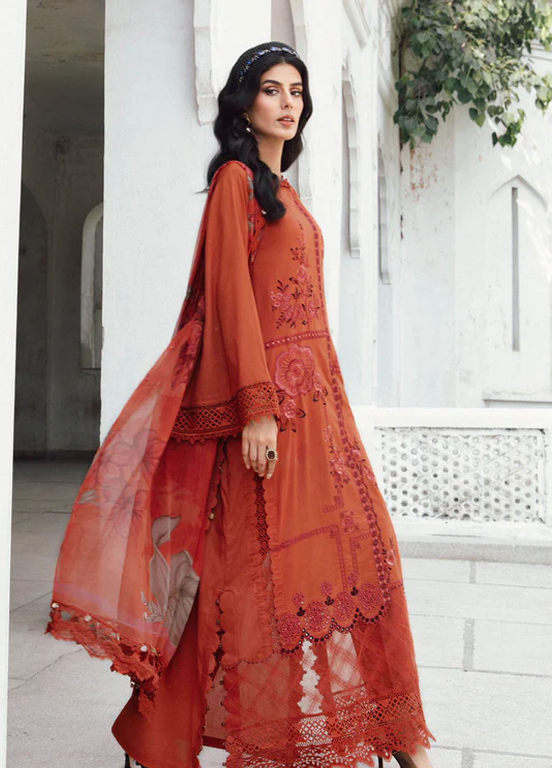 M.Prints By Maria B Embroidered Cambric Suits Unstitched 3 Piece MB25FE MPT-2701-B M.Prints By Maria B Embroidered Cambric Suits Unstitched 3 Piece MB25FE MPT-2701-B