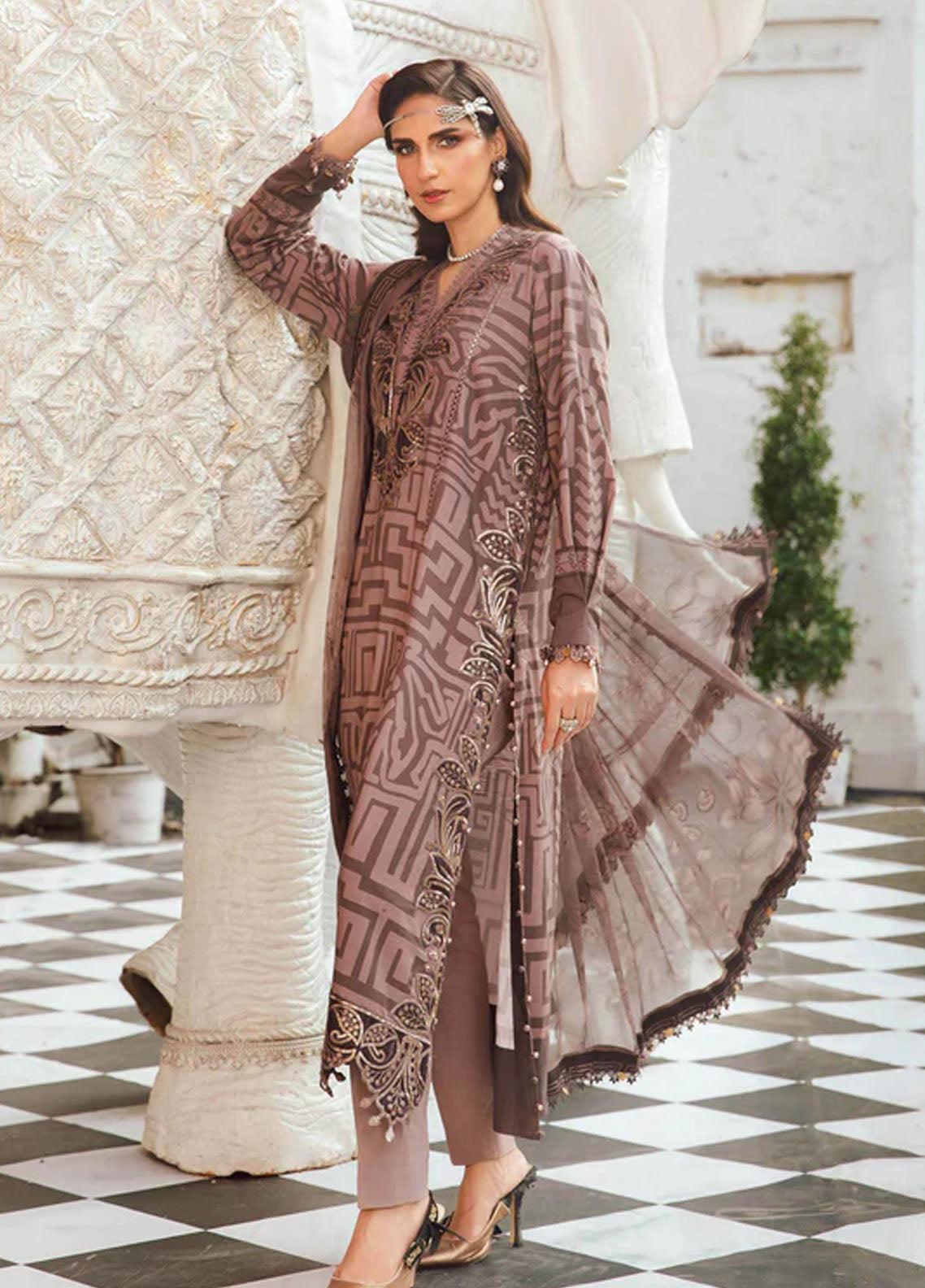 M.Prints By Maria B Embroidered Cambric Suits Unstitched 3 Piece MB25FE MPT-2703-B M.Prints By Maria B Embroidered Cambric Suits Unstitched 3 Piece MB25FE MPT-2703-B