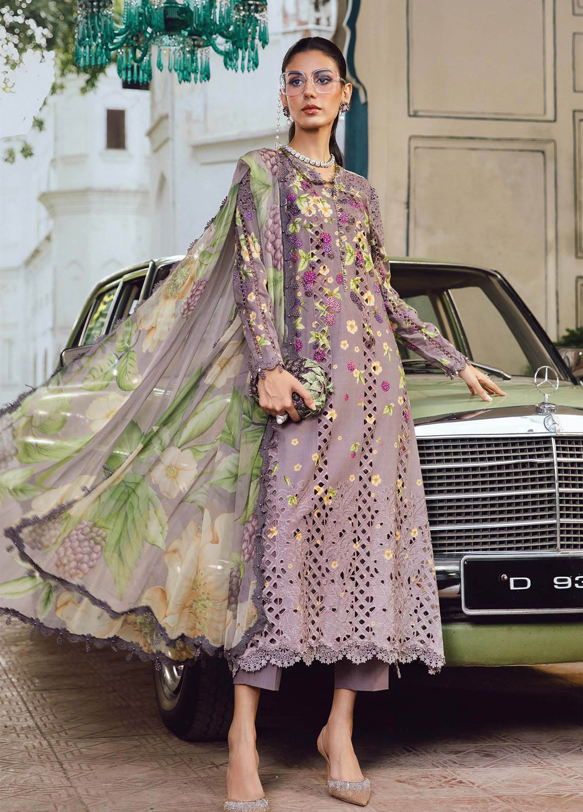 M.Prints By Maria B Embroidered Cambric Suits Unstitched 3 Piece MB25FE MPT-2706-B M.Prints By Maria B Embroidered Cambric Suits Unstitched 3 Piece MB25FE MPT-2706-B