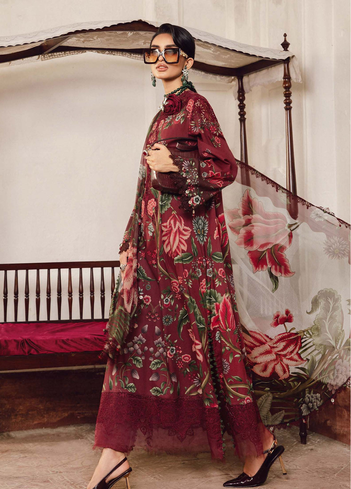 M.Prints By Maria B Embroidered Cambric Suits Unstitched 3 Piece MB25FE MPT-2709-A M.Prints By Maria B Embroidered Cambric Suits Unstitched 3 Piece MB25FE MPT-2709-A