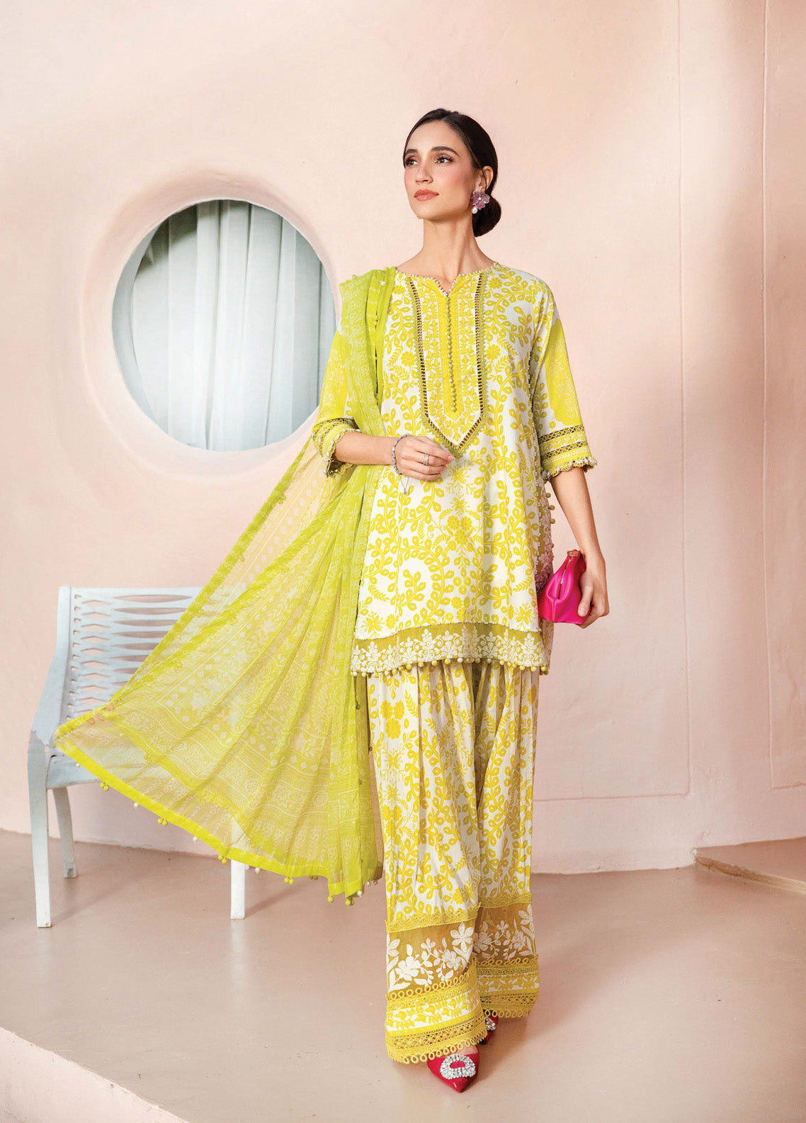 M.Prints By Maria B Embroidered Lawn 3 Piece Unstitched Suit MB25S MPT-2504-A M.Prints By Maria B Embroidered Lawn 3 Piece Unstitched Suit MB25S MPT-2504-A