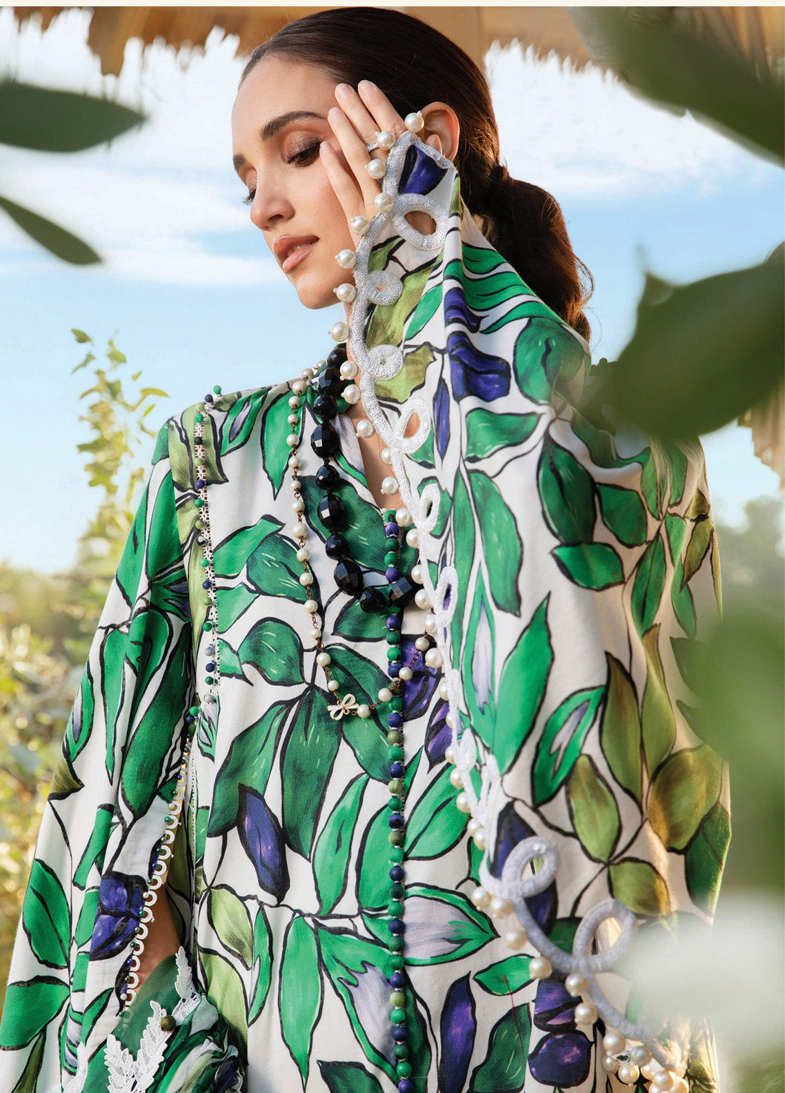 M.Prints By Maria B Embroidered Lawn 3 Piece Unstitched Suit MB25S MPT-2505-A M.Prints By Maria B Embroidered Lawn 3 Piece Unstitched Suit MB25S MPT-2505-A