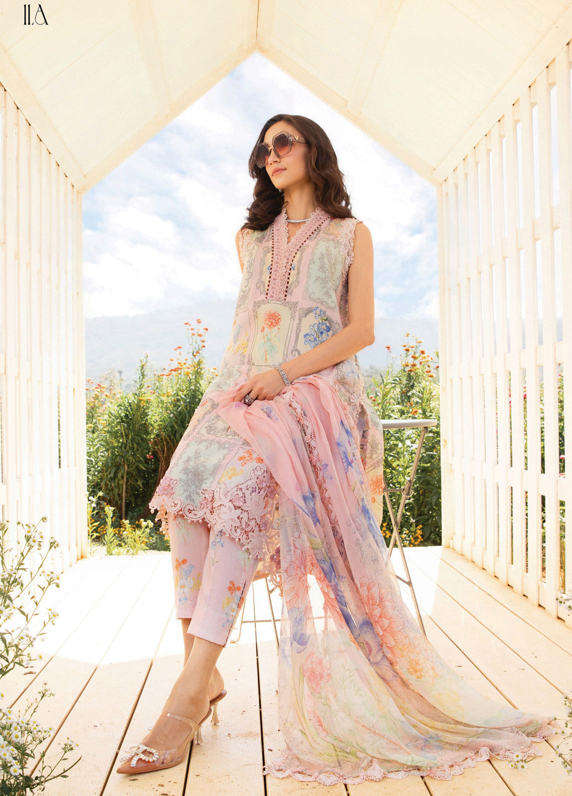 M.Prints By Maria B Embroidered Lawn 3 Piece Unstitched Suit MB25S MPT-2511-A M.Prints By Maria B Embroidered Lawn 3 Piece Unstitched Suit MB25S MPT-2511-A