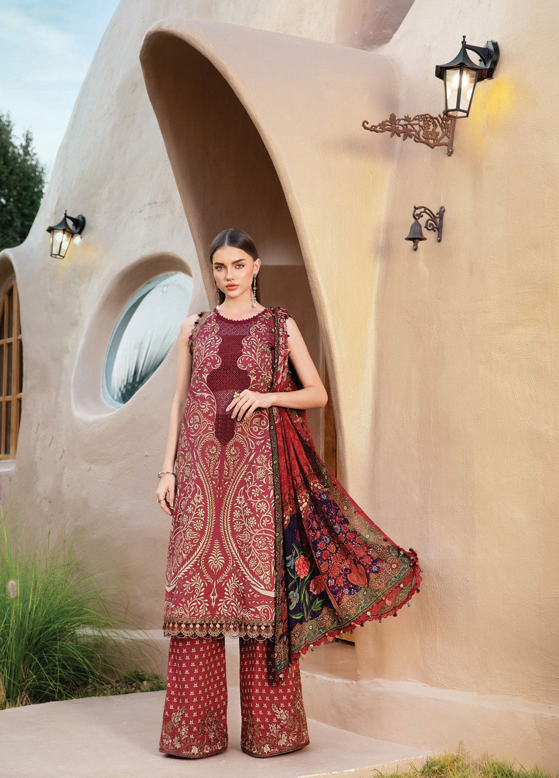 M.Prints By Maria B Embroidered Lawn 3 Piece Unstitched Suit MB25S MPT-2512-A M.Prints By Maria B Embroidered Lawn 3 Piece Unstitched Suit MB25S MPT-2512-A