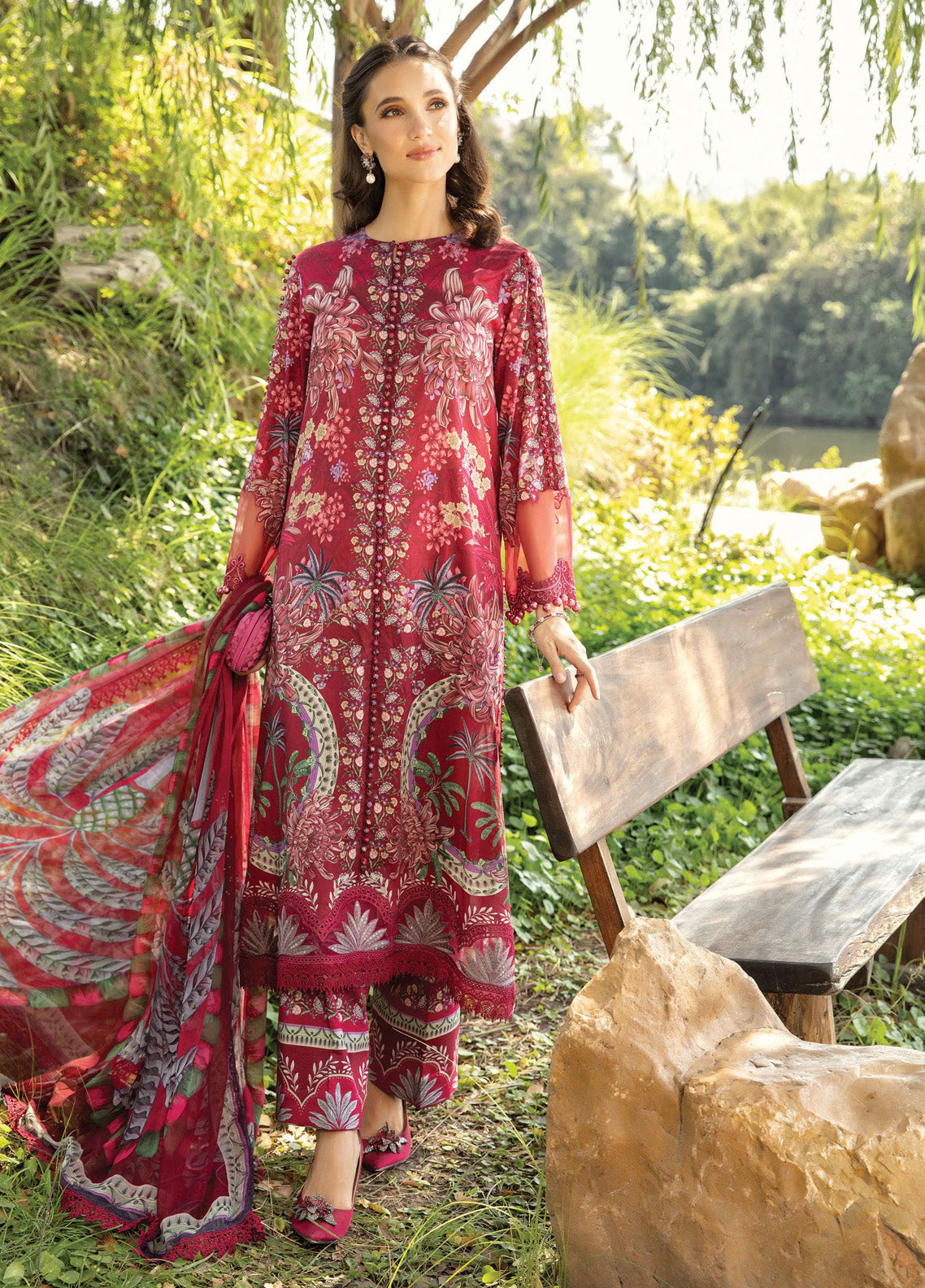 M.Prints By Maria B Embroidered Lawn 3 Piece Unstitched Suit MB25S MPT-2514-B M.Prints By Maria B Embroidered Lawn 3 Piece Unstitched Suit MB25S MPT-2514-B