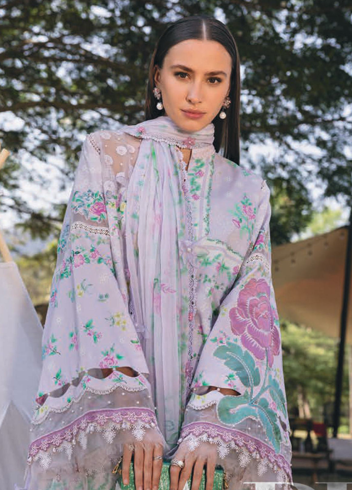 M.Prints By Maria B Embroidered Lawn 3 Piece Unstitched Suit MB26MPSS D-MPT-2904A M.Prints By Maria B Embroidered Lawn 3 Piece Unstitched Suit MB26MPSS D-MPT-2904A