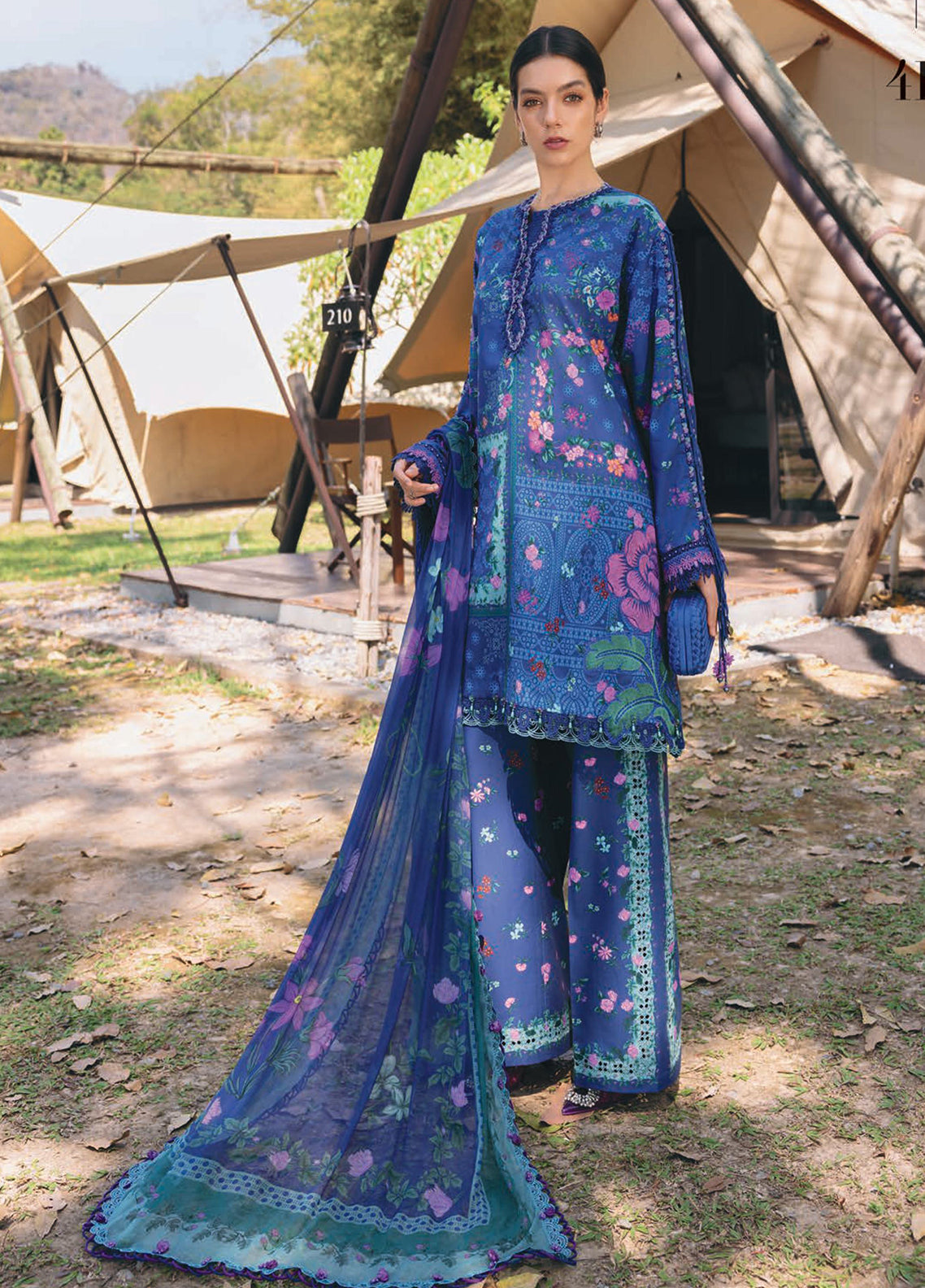 M.Prints By Maria B Embroidered Lawn 3 Piece Unstitched Suit MB26MPSS D-MPT-2904B M.Prints By Maria B Embroidered Lawn 3 Piece Unstitched Suit MB26MPSS D-MPT-2904B