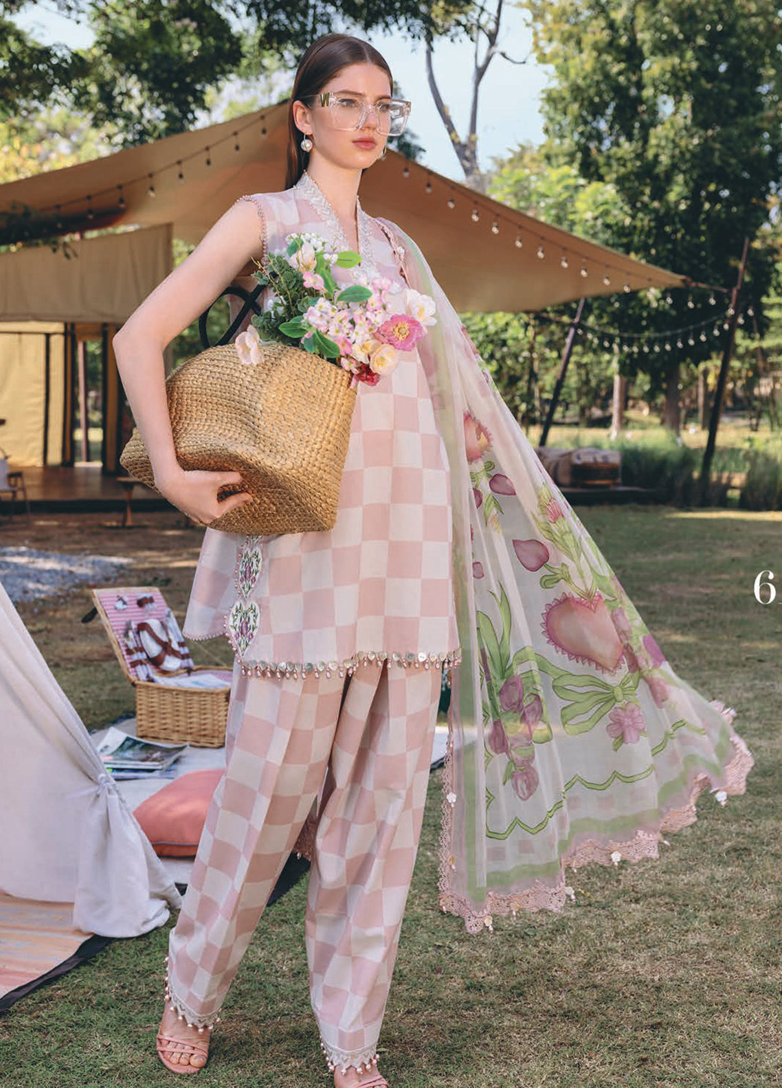 M.Prints By Maria B Embroidered Lawn 3 Piece Unstitched Suit MB26MPSS D-MPT-2906A M.Prints By Maria B Embroidered Lawn 3 Piece Unstitched Suit MB26MPSS D-MPT-2906A