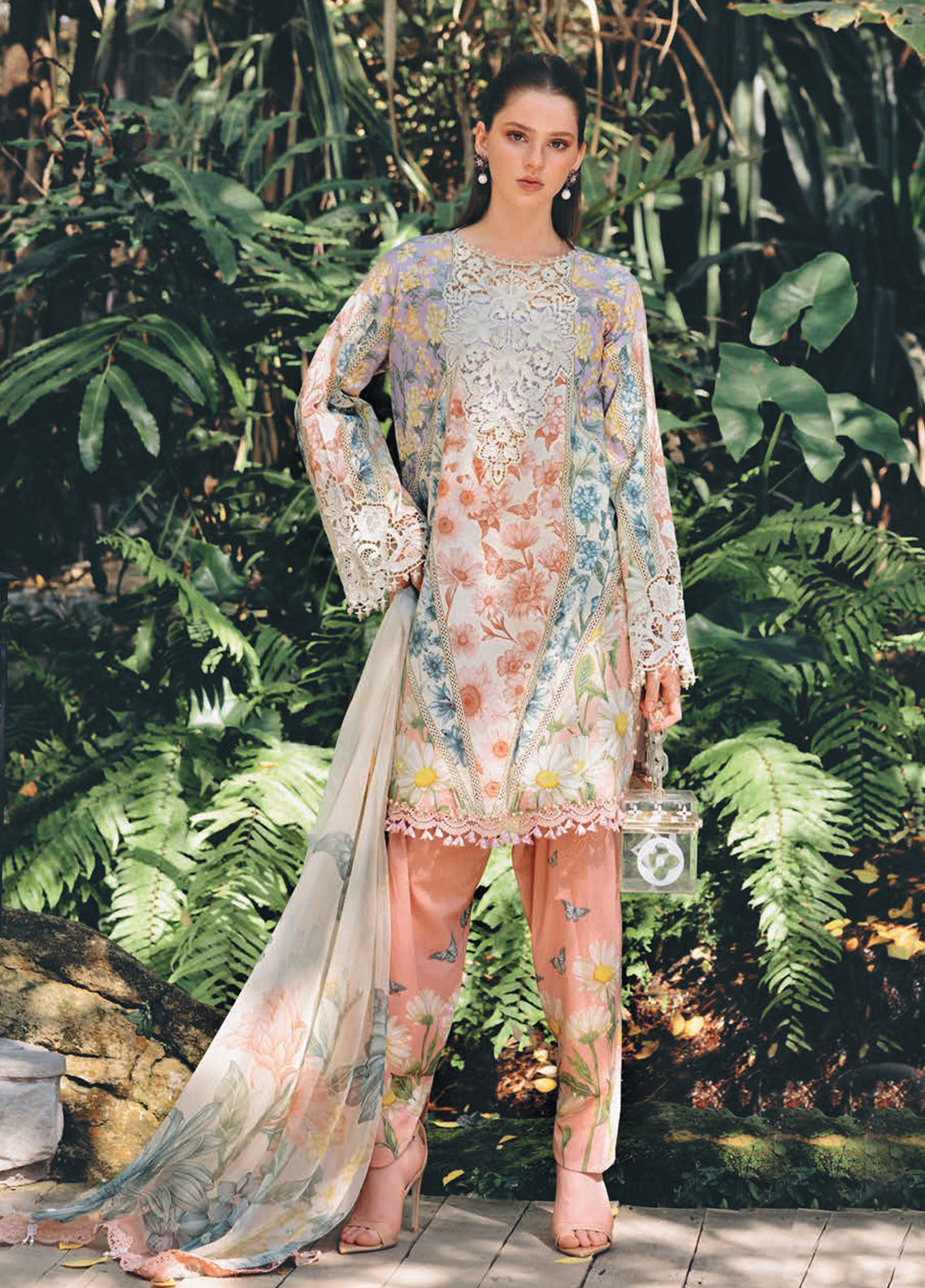 M.Prints By Maria B Embroidered Lawn 3 Piece Unstitched Suit MB26MPSS D-MPT-2910B M.Prints By Maria B Embroidered Lawn 3 Piece Unstitched Suit MB26MPSS D-MPT-2910B