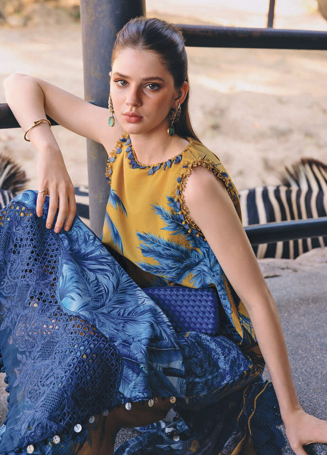 M.Prints By Maria B Embroidered Lawn 3 Piece Unstitched Suit MB26MPSS D-MPT-2911A M.Prints By Maria B Embroidered Lawn 3 Piece Unstitched Suit MB26MPSS D-MPT-2911A