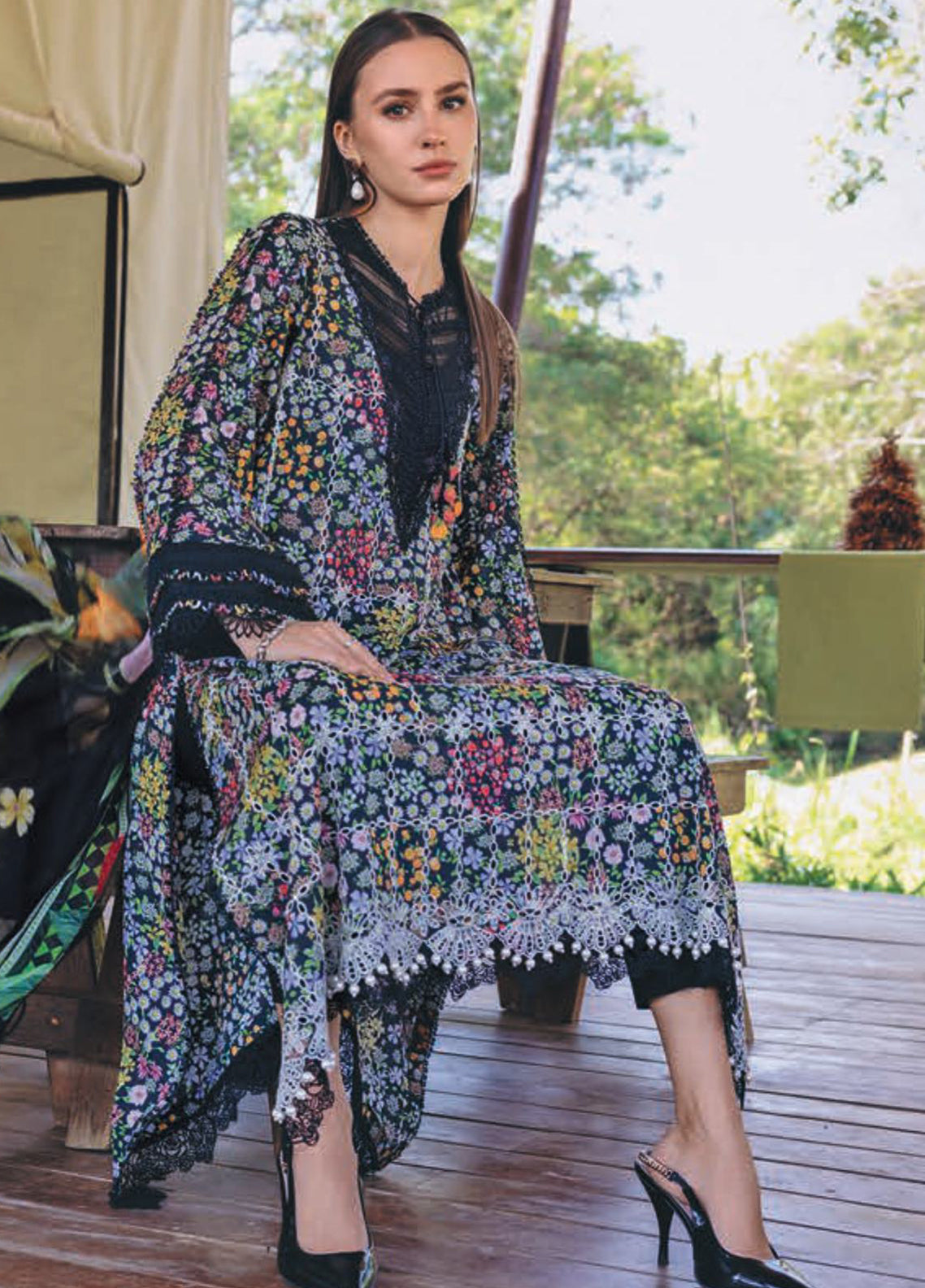 M.Prints By Maria B Embroidered Lawn 3 Piece Unstitched Suit MB26MPSS D-MPT-2914B M.Prints By Maria B Embroidered Lawn 3 Piece Unstitched Suit MB26MPSS D-MPT-2914B