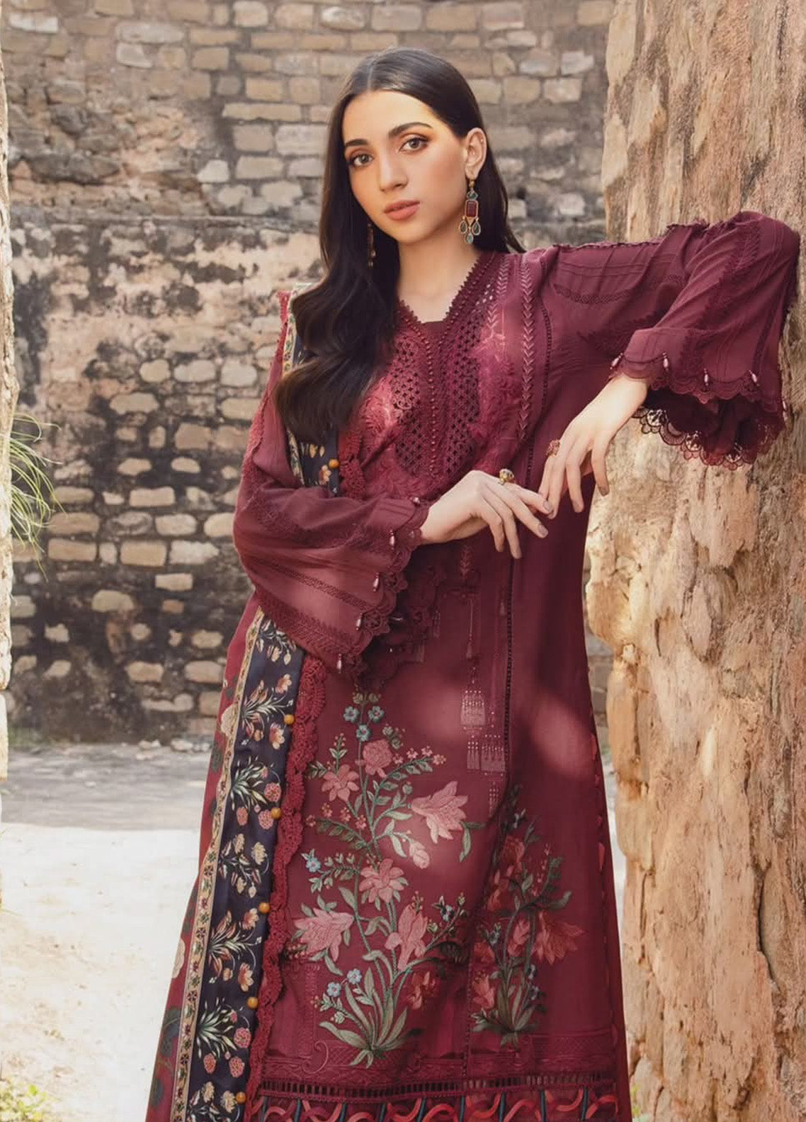 M.Prints By Maria B Embroidered Linen 3 Piece Unstitched Suit MB24WE MPT-2401-B M.Prints By Maria B Embroidered Linen 3 Piece Unstitched Suit MB24WE MPT-2401-B